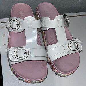 Alegría sandals size: EU 37 US: 6.5/7